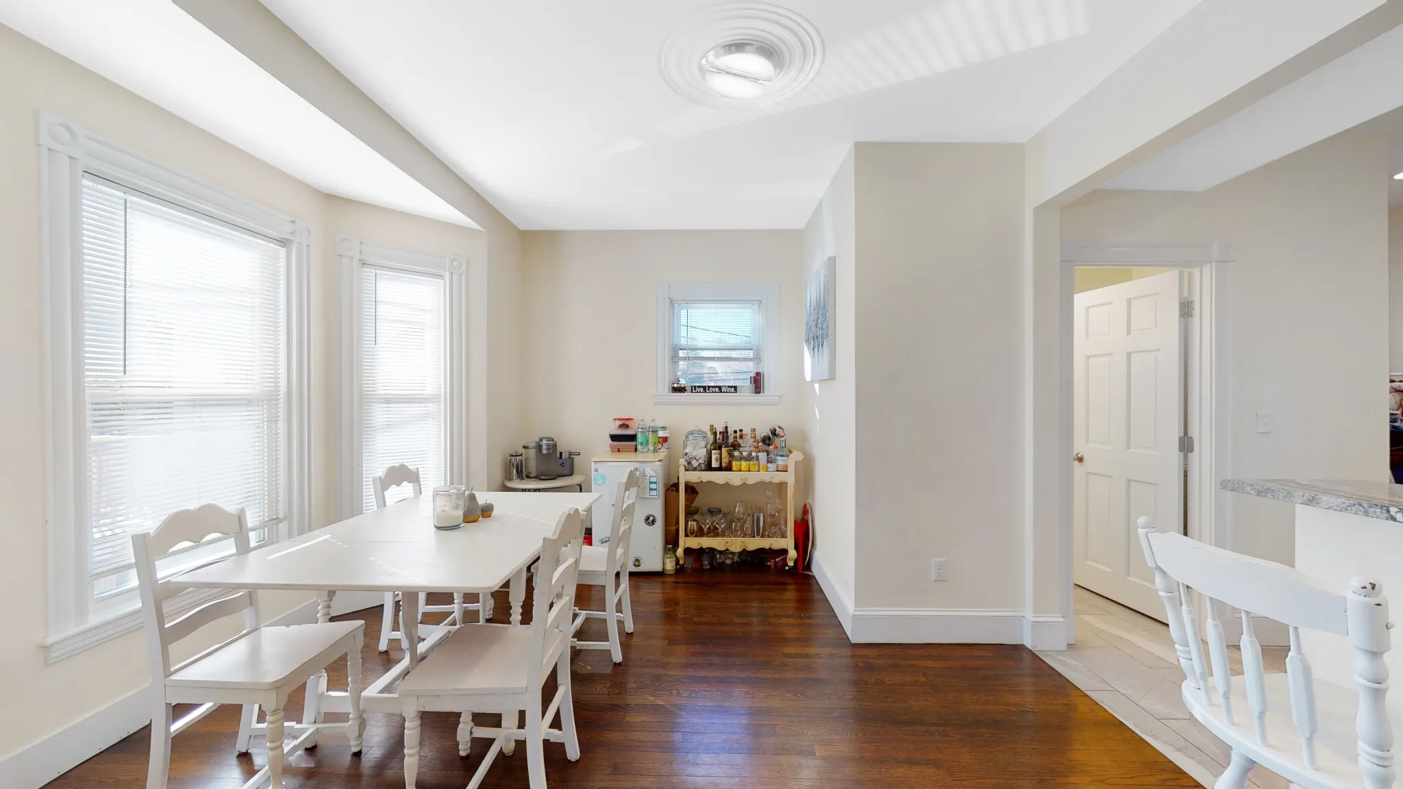 4 bed, 2 bath apartment for rent at 20 Litchfield St Unit 0, Brighton — photo 4 of 21