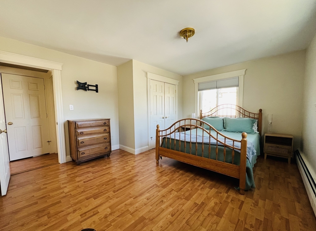 2 bed, 1 bath apartment for rent at 20 Lovett St Unit 3, Beverly — photo 5 of 10