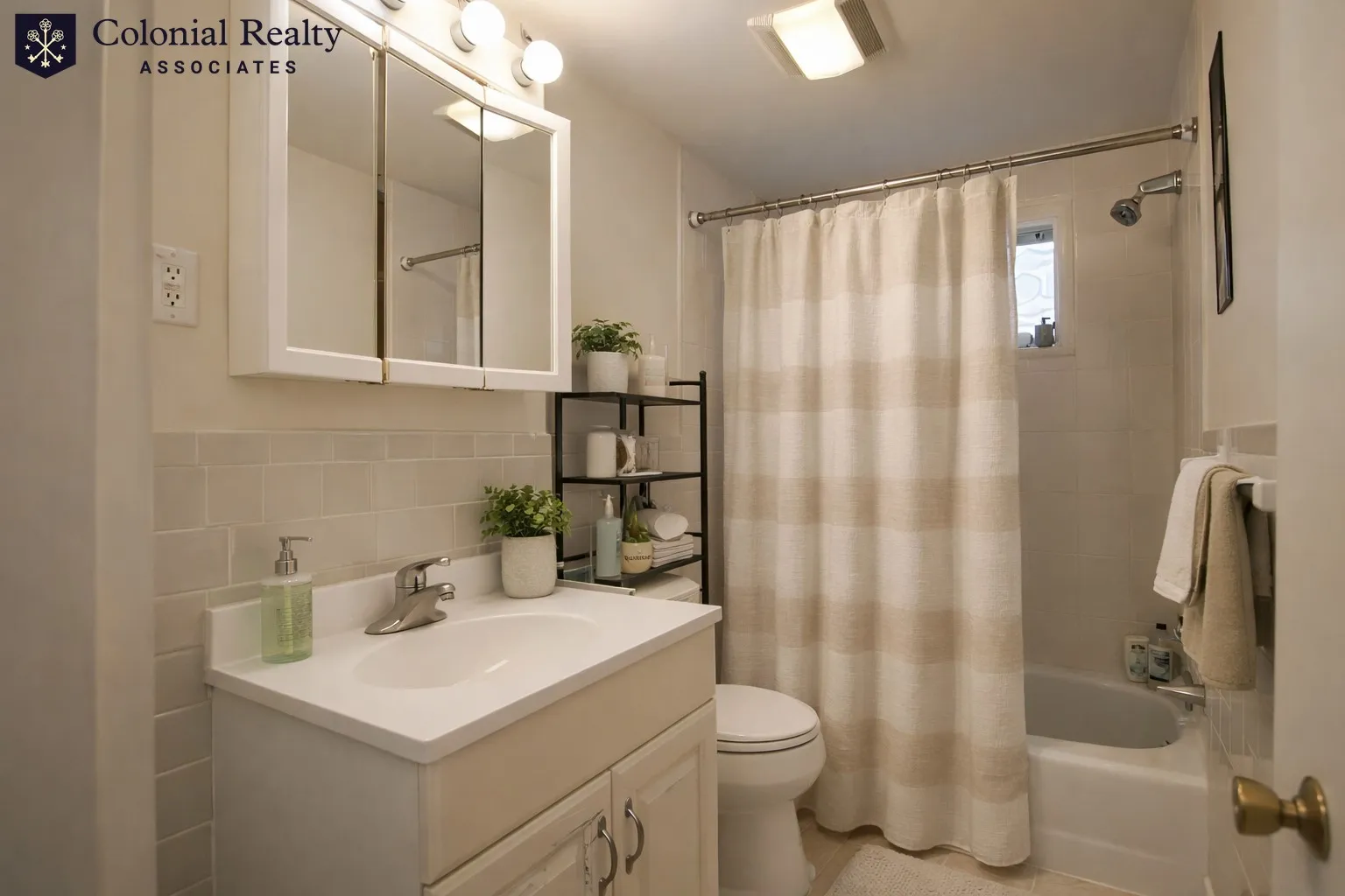2 bed, 1 bath apartment for rent at 20 Magoun St Unit 1, North Cambridge — photo 8 of 9