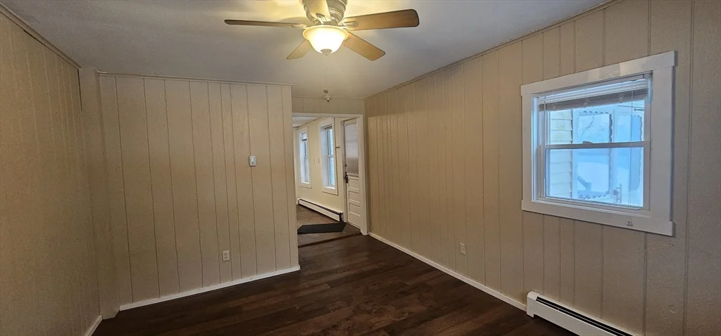 2 bed, 1 bath apartment for rent at 20 Main St Unit 1w, Spencer — photo 5 of 11