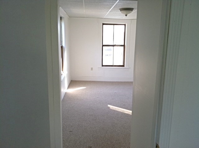 1 bed, 1 bath apartment for rent at 20 Main Unit 2W, Spencer — photo 4 of 15