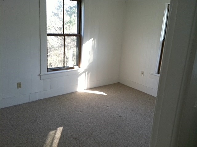 1 bed, 1 bath apartment for rent at 20 Main Unit 2W, Spencer — photo 7 of 15