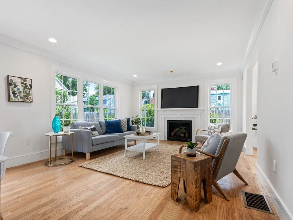 5 bed, 3 bath apartment for rent at 20 Manhattan Ter Unit 1, West Newton — photo 5 of 21