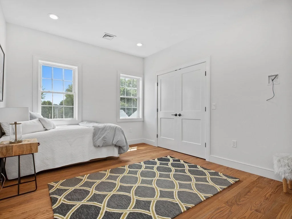 5 bed, 3 bath apartment for rent at 20 Manhattan Ter Unit 1, West Newton — photo 15 of 21