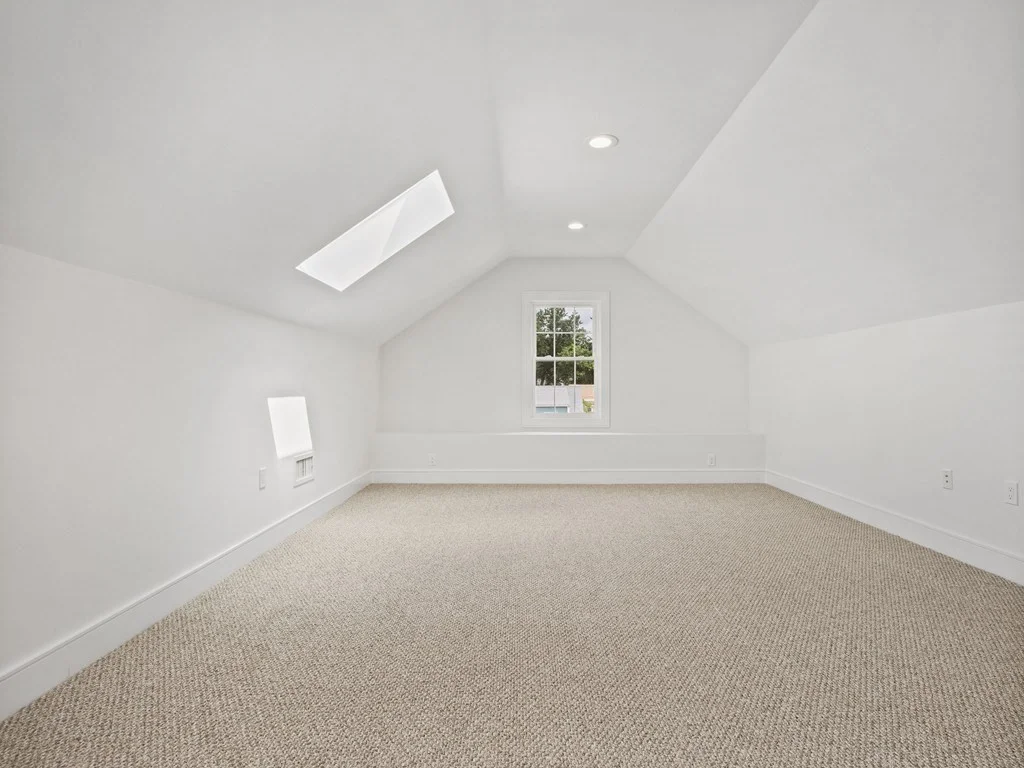 5 bed, 3 bath apartment for rent at 20 Manhattan Ter Unit 1, West Newton — photo 18 of 21