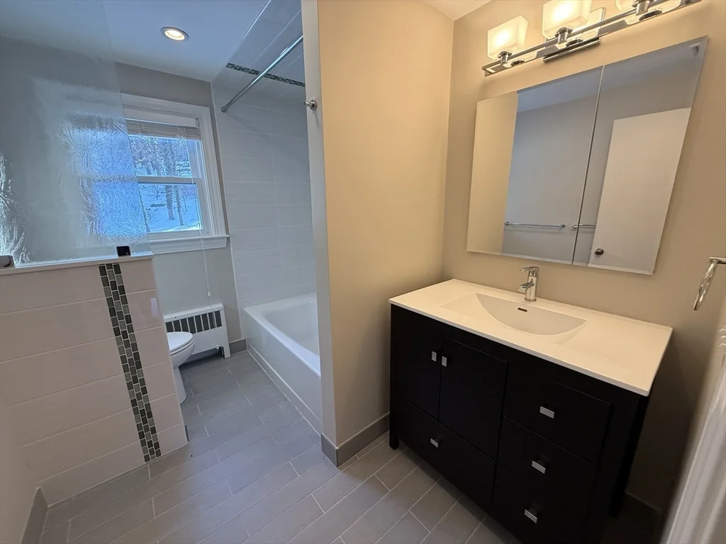 3 bed, 2 bath apartment for rent at 20 Marrett Rd, Lexington — photo 12 of 17