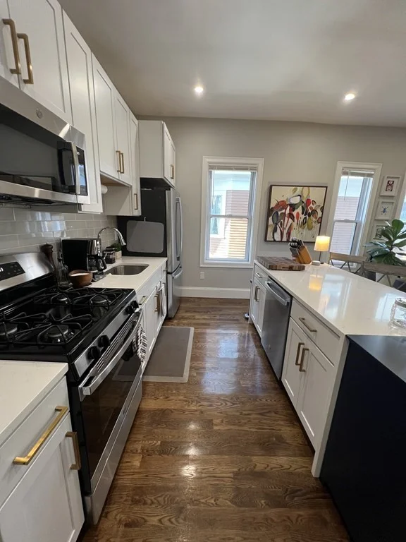 4 bed, 2 bath apartment for rent at 20 Mayfield St Unit 2, Dorchester — photo 3 of 14