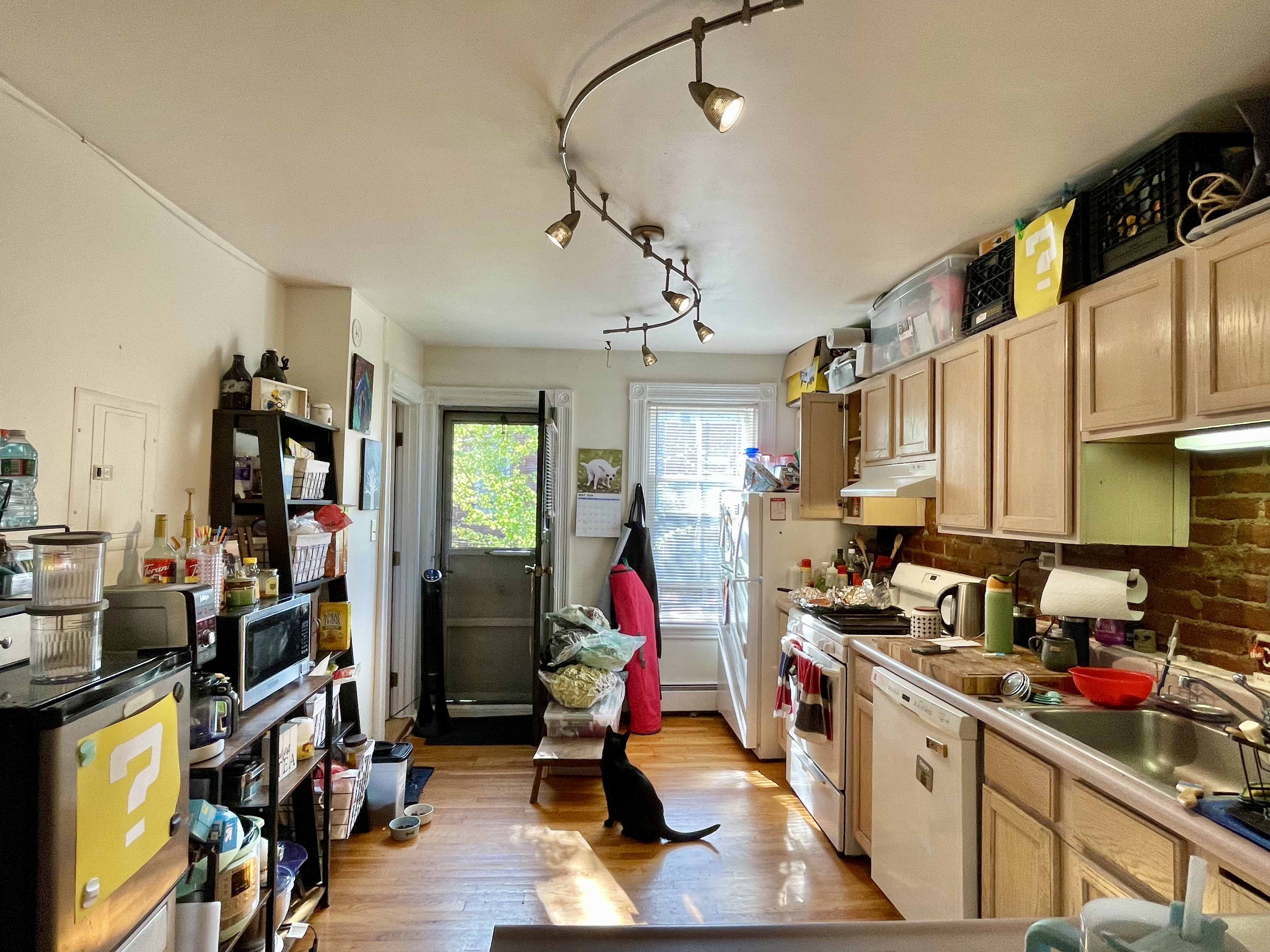2 bed, 1 bath apartment for rent at 20 Mead St Unit 2A, Lower Allston