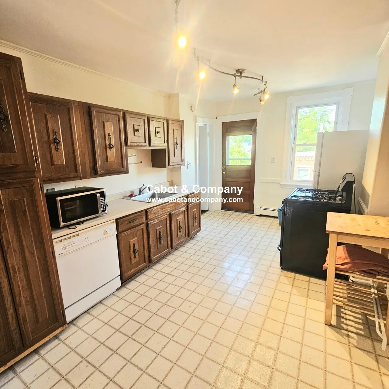 2 bed, 1 bath apartment for rent at 20 Mead St Unit 3, Allston