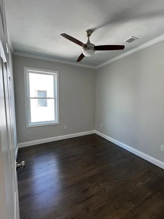 3 bed, 1 bath apartment for rent at 20 Meadow St Unit 2, Fall River — photo 8 of 23