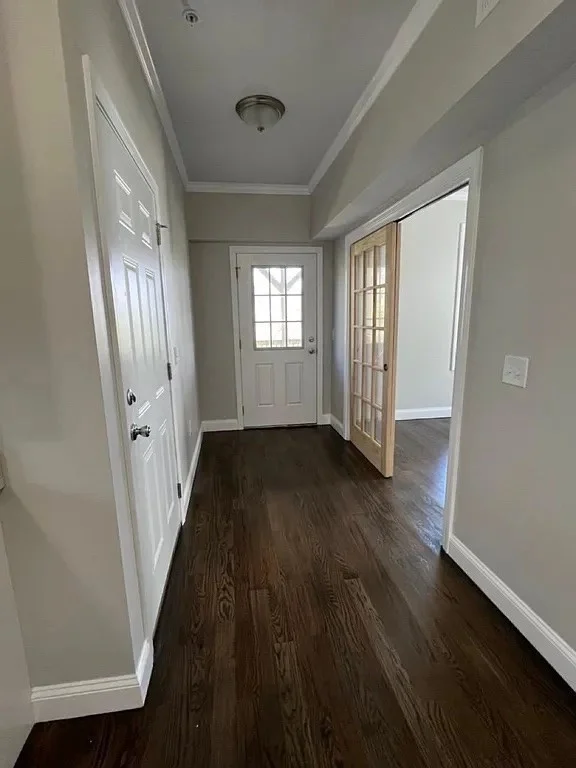 3 bed, 1 bath apartment for rent at 20 Meadow St Unit 2, Fall River — photo 14 of 23