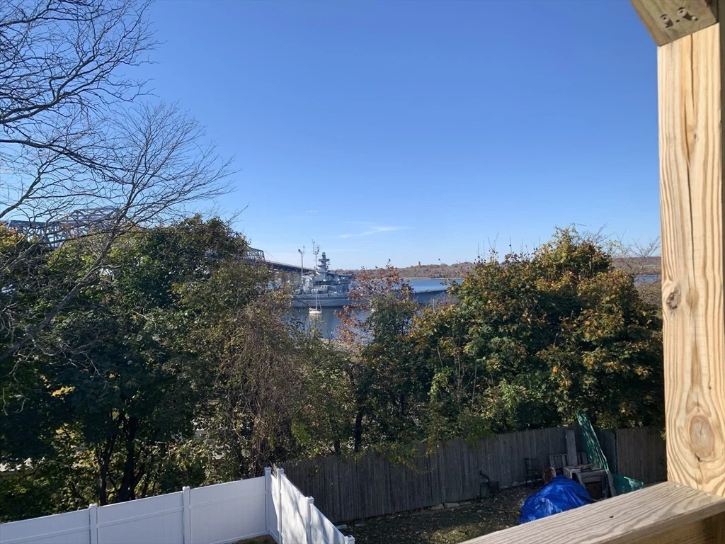 3 bed, 1 bath apartment for rent at 20 Meadow St Unit 2, Fall River — photo 22 of 23