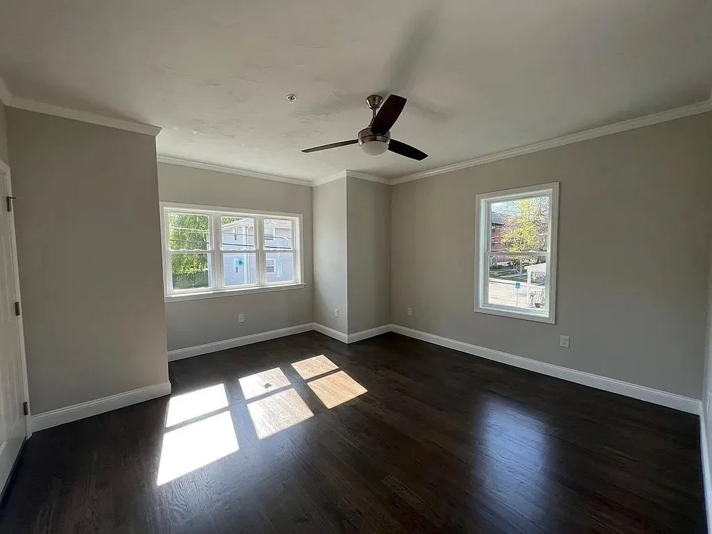 3 bed, 1 bath apartment for rent at 20 Meadow St Unit 2, Fall River — photo 5 of 23