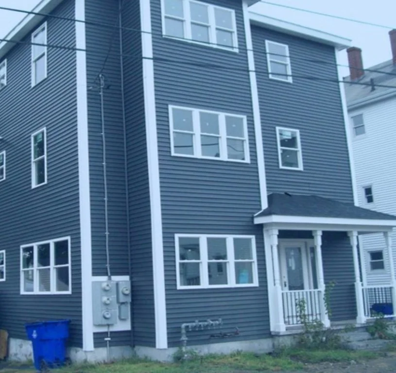 3 bed, 1 bath apartment for rent at 20 Meadow St Unit 2, Fall River — photo 23 of 23