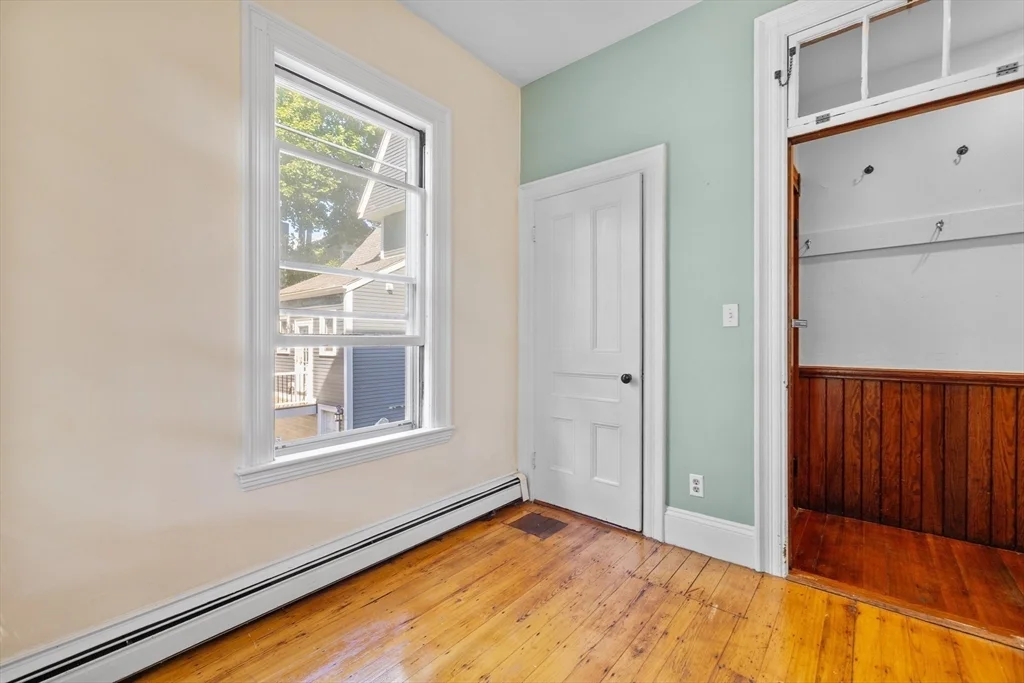 3 bed, 1 bath apartment for rent at 20 Mellen St Unit 1, Dorchester — photo 25 of 26