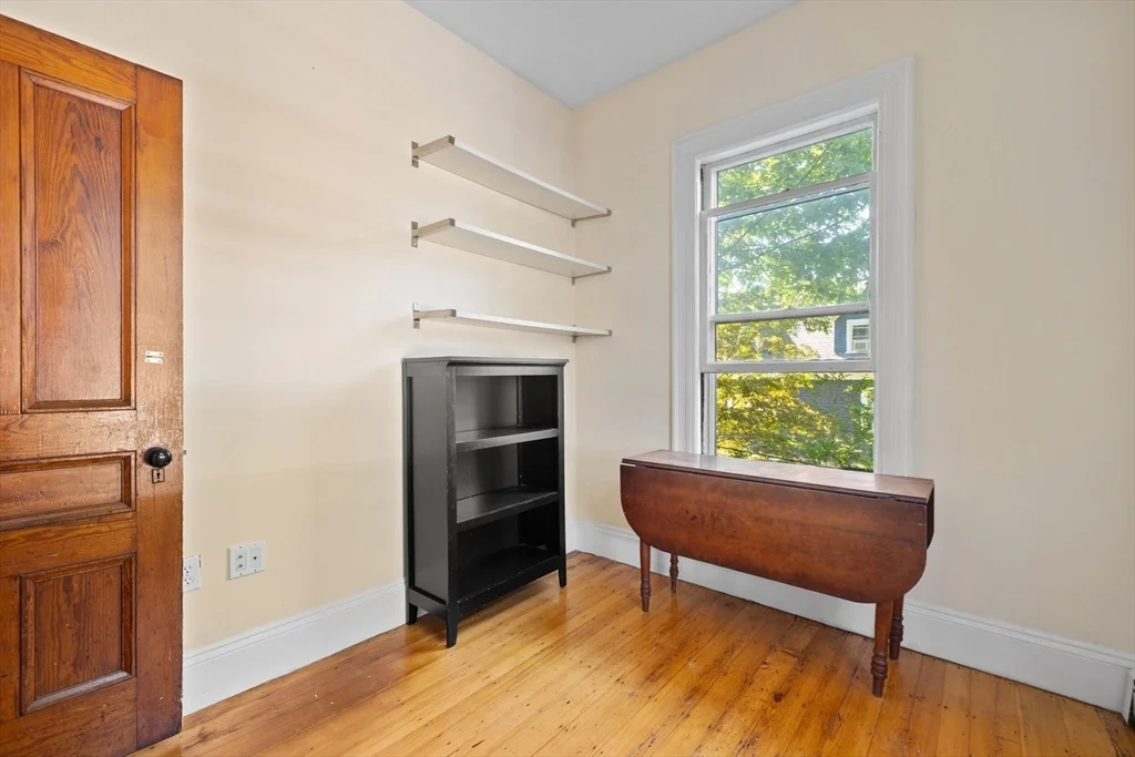 3 bed, 1 bath apartment for rent at 20 Mellen St Unit 1, Dorchester — photo 24 of 26