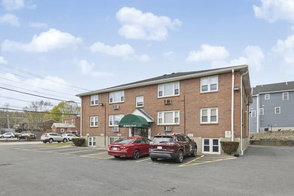 2 bed, 1 bath apartment for rent at 20 Miller St Unit 11, Quincy — photo 16 of 16