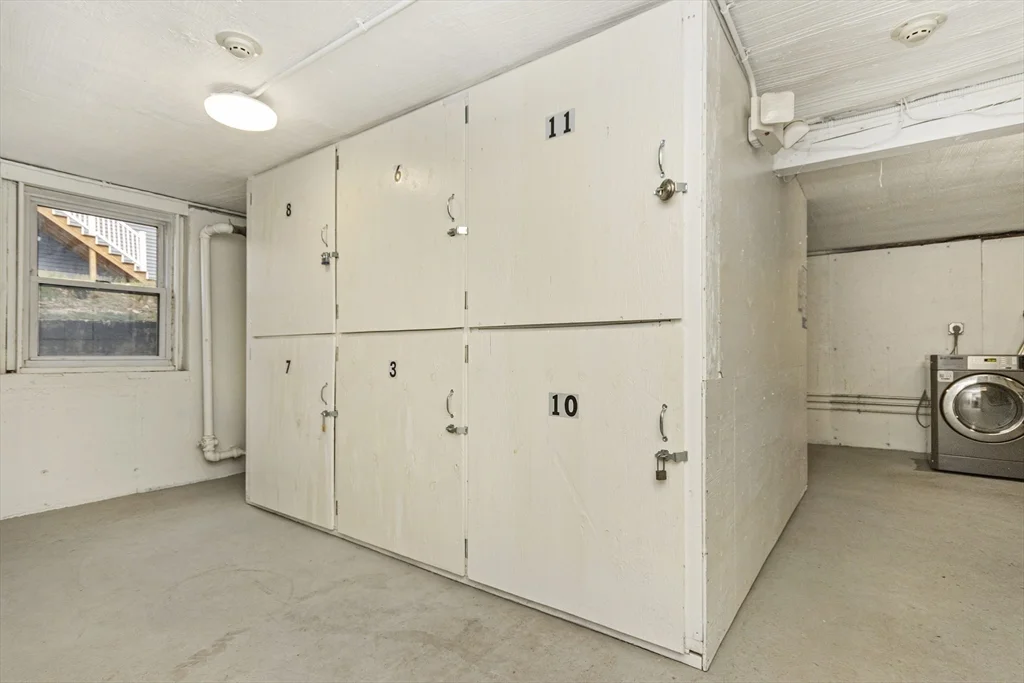 2 bed, 1 bath apartment for rent at 20 Miller St Unit 11, Quincy — photo 12 of 16