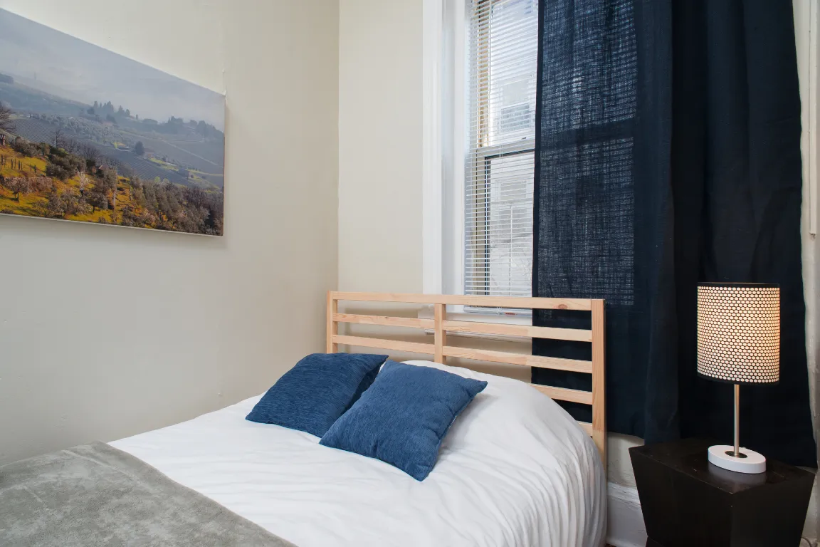 2 bed, 1 bath apartment for rent at 20 Moon St Unit 2, North End — photo 10 of 17
