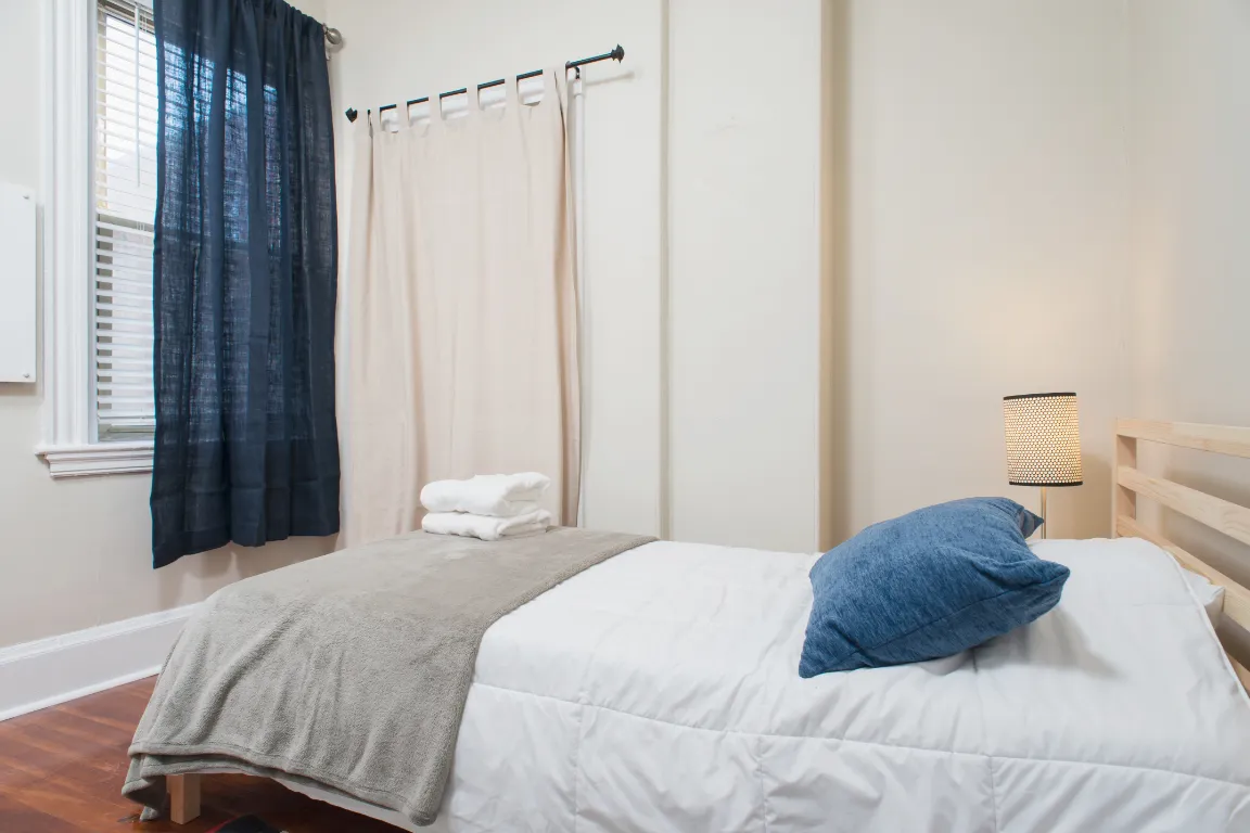 2 bed, 1 bath apartment for rent at 20 Moon St Unit 2, North End — photo 12 of 17