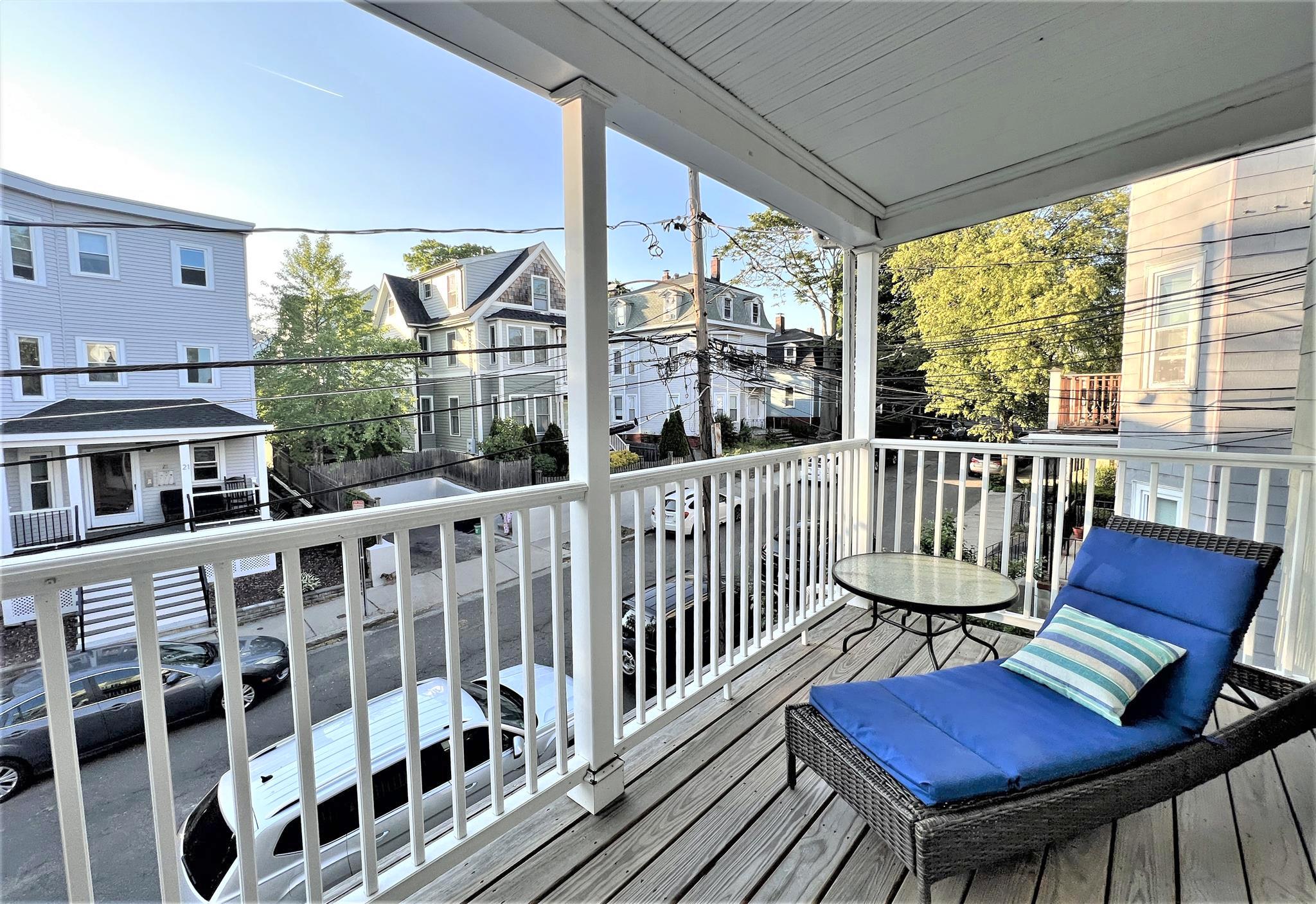 2.5 bed, 1 bath apartment for rent at 20 Moore St Unit 2, Teele Square — photo 11 of 11