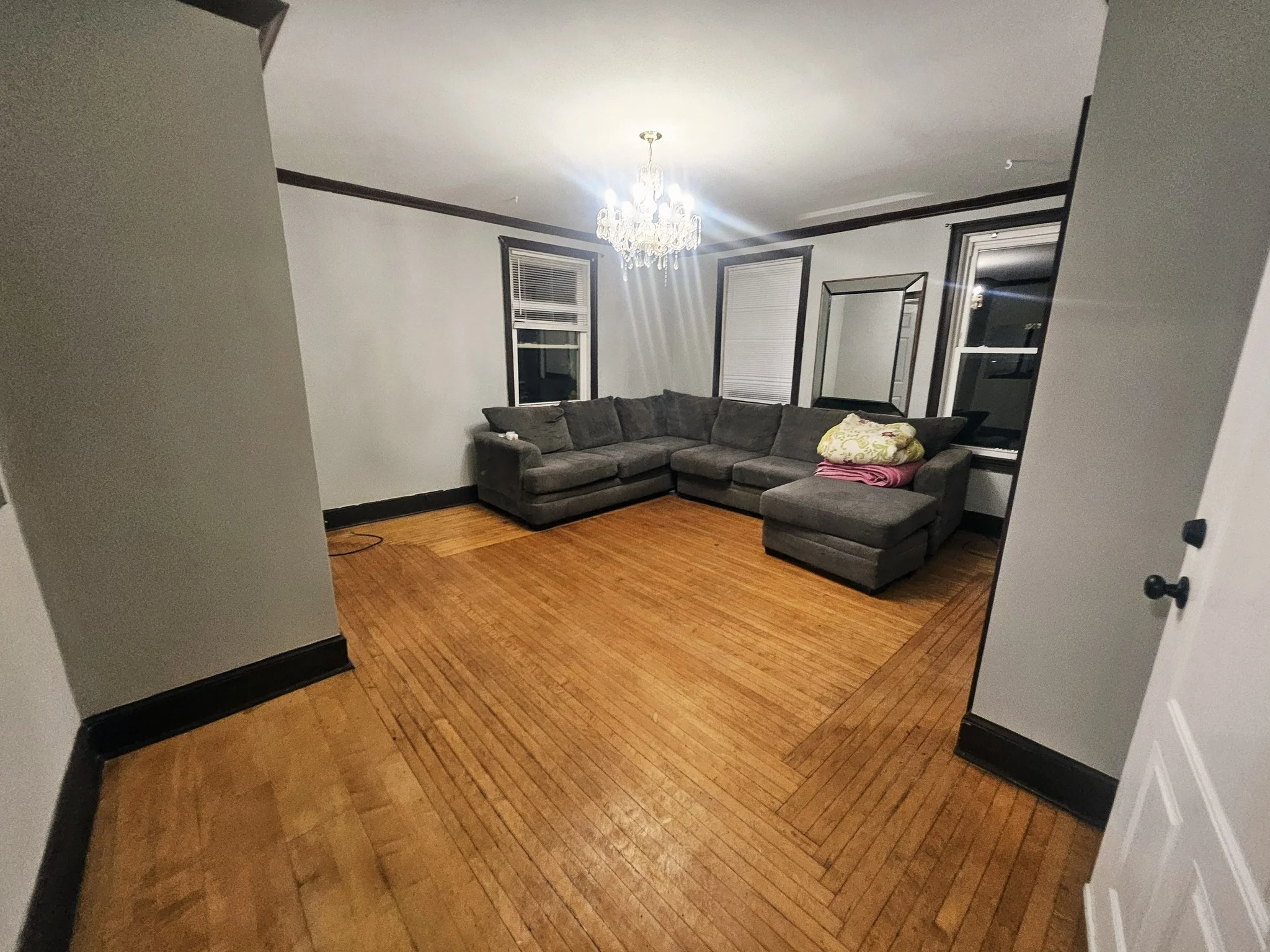 4 bed, 1 bath apartment for rent at 20 Moreland St Unit 2, Roxbury