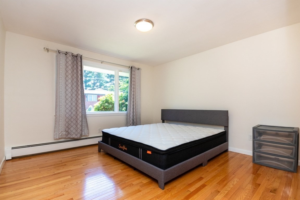4 bed, 3 bath apartment for rent at 20 Mossdale, Jamaica Plain — photo 9 of 14