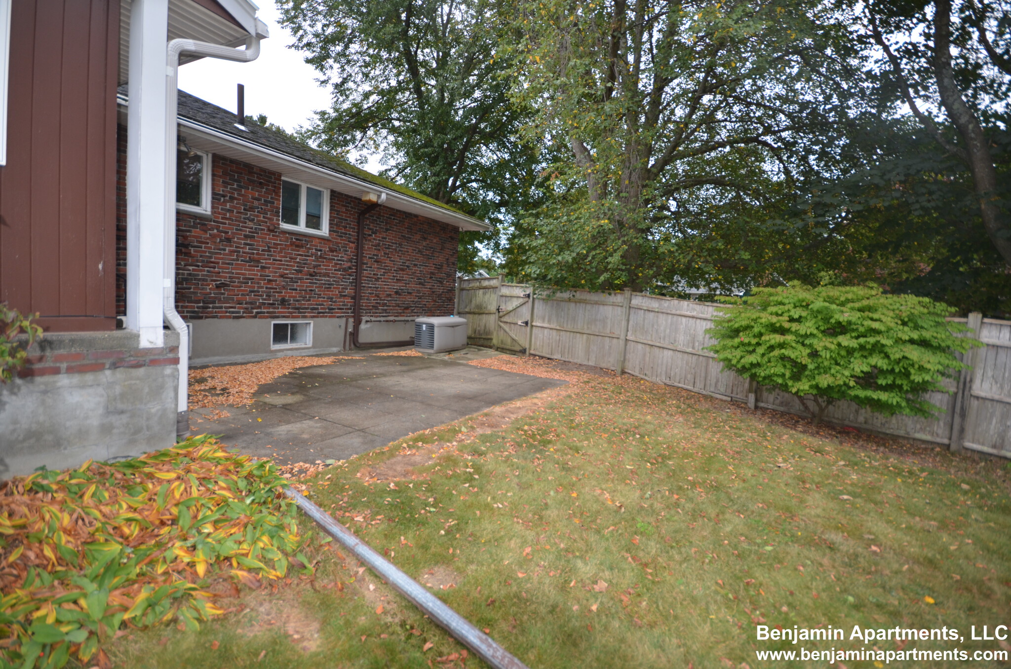 5 bed, 3.5 bath apartment for rent at 20 Mossdale Rd Unit 1, Jamaica Plain — photo 40 of 42