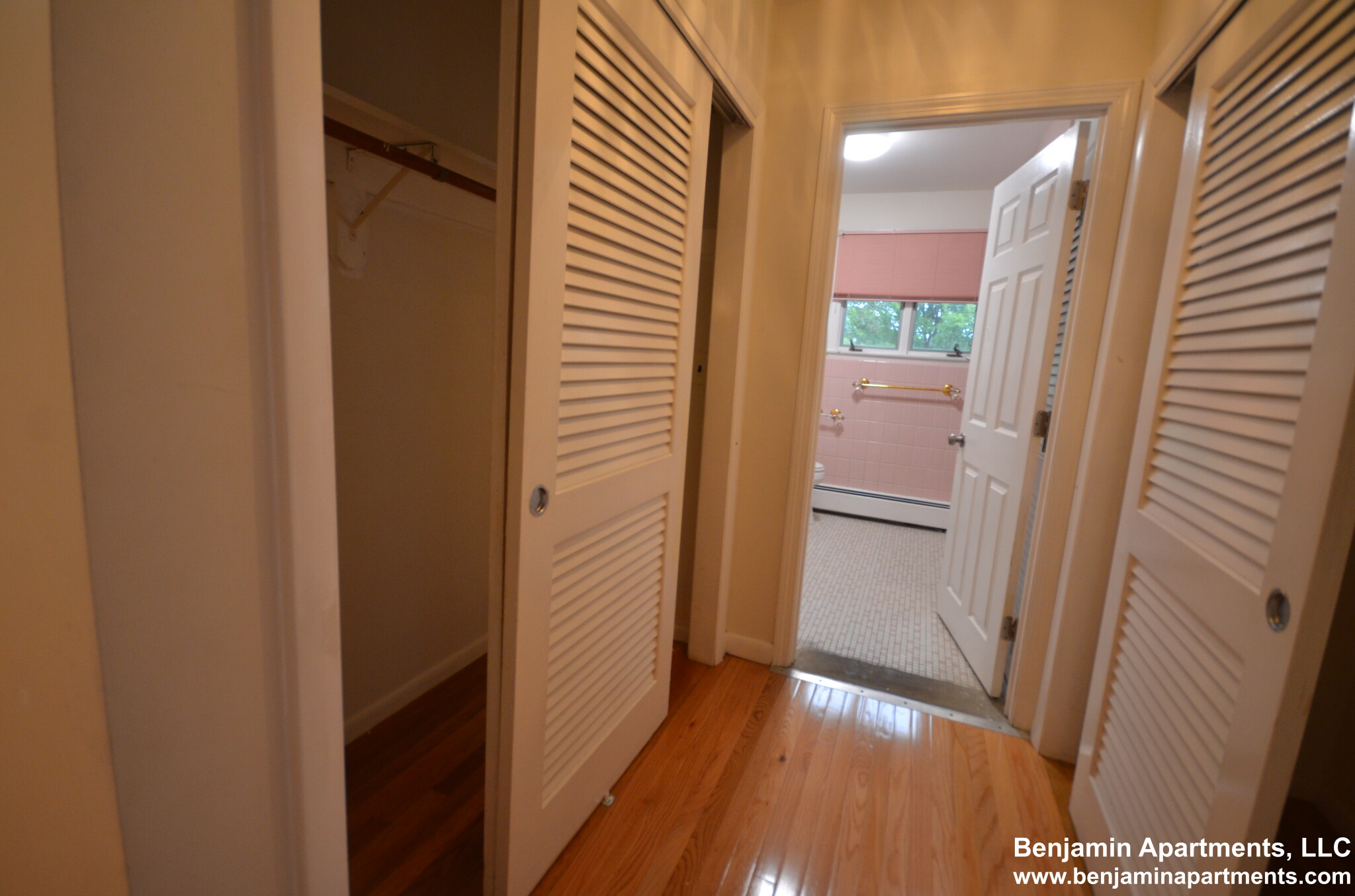 5 bed, 3.5 bath apartment for rent at 20 Mossdale Rd Unit 1, Jamaica Plain — photo 20 of 42