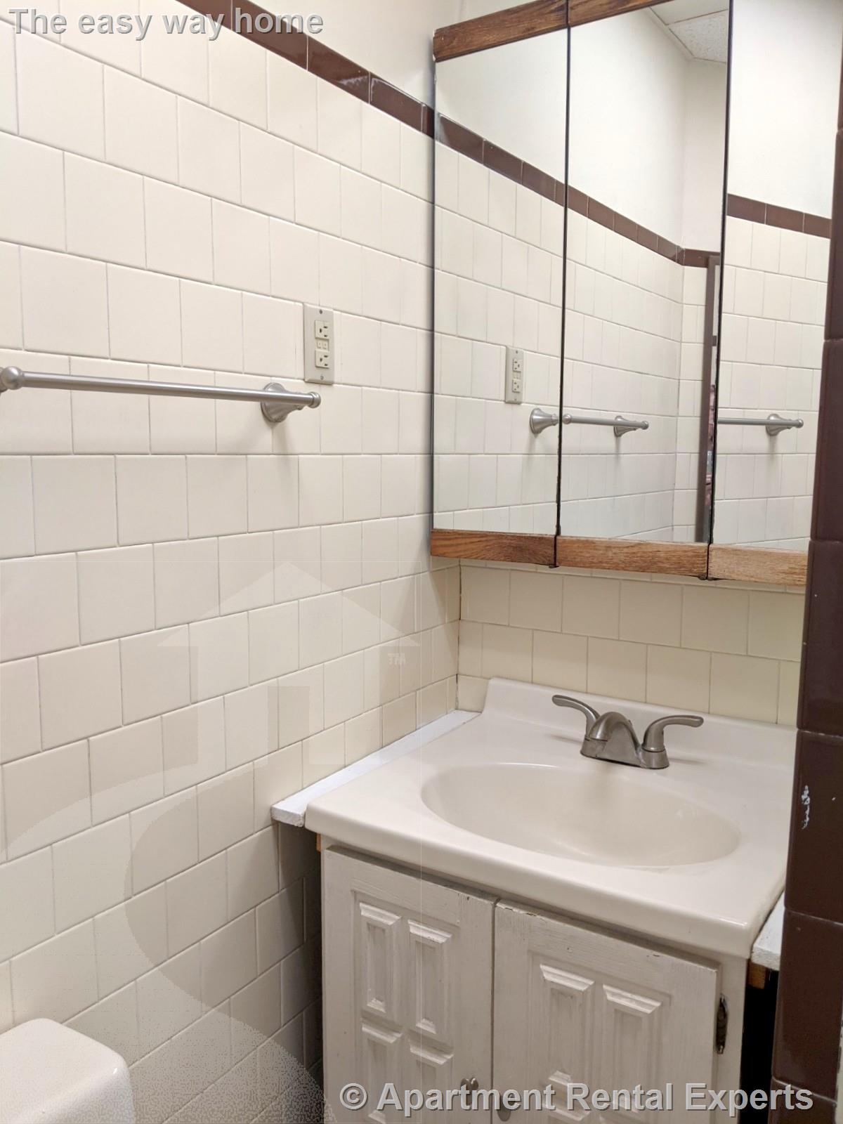 2 bed, 1 bath apartment for rent at 20 Mossland St Unit 1, Porter Square — photo 10 of 21