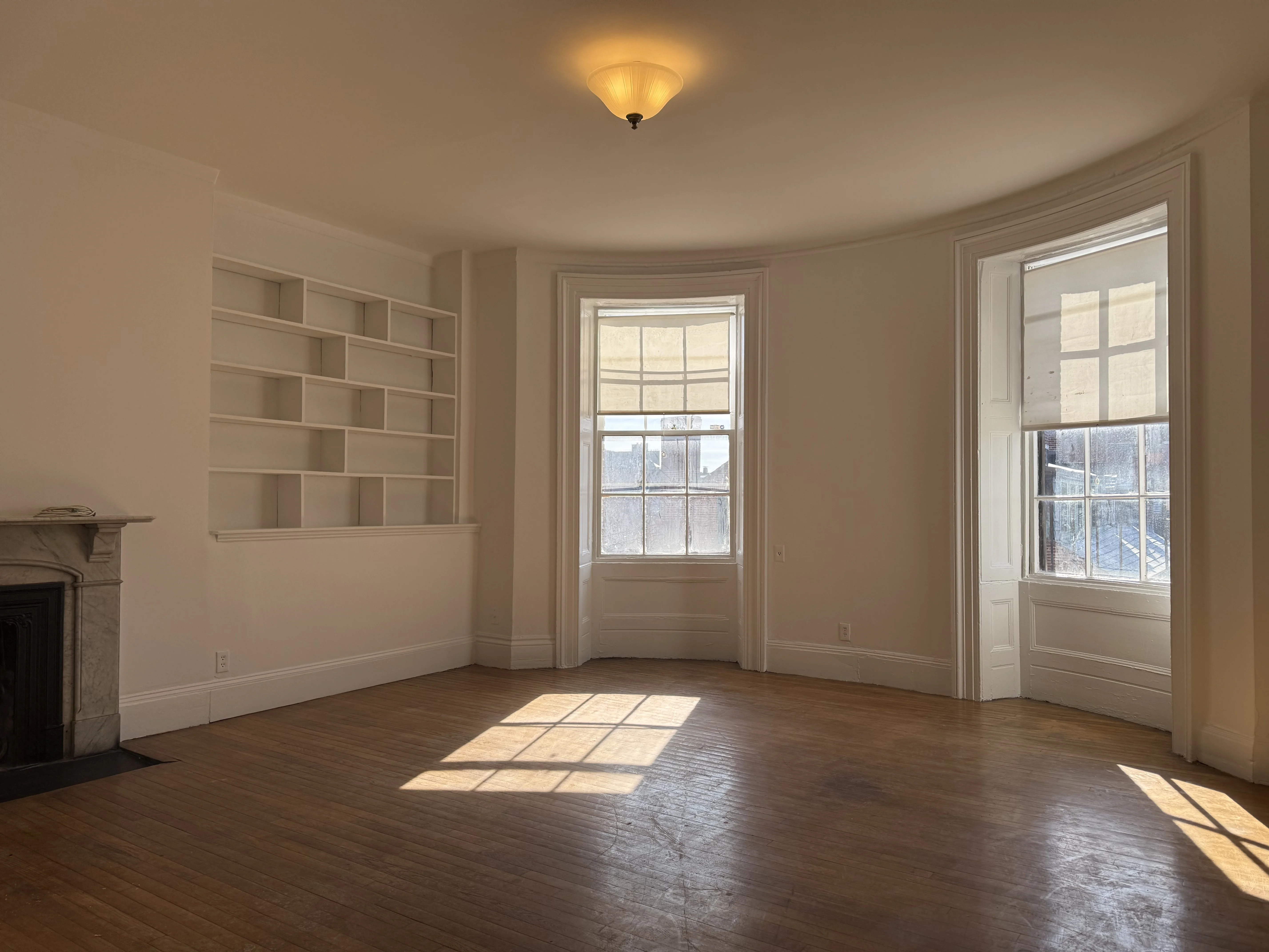 1 bed, 1 bath apartment for rent at 20 Mount Vernon St Unit 403, Beacon Hill