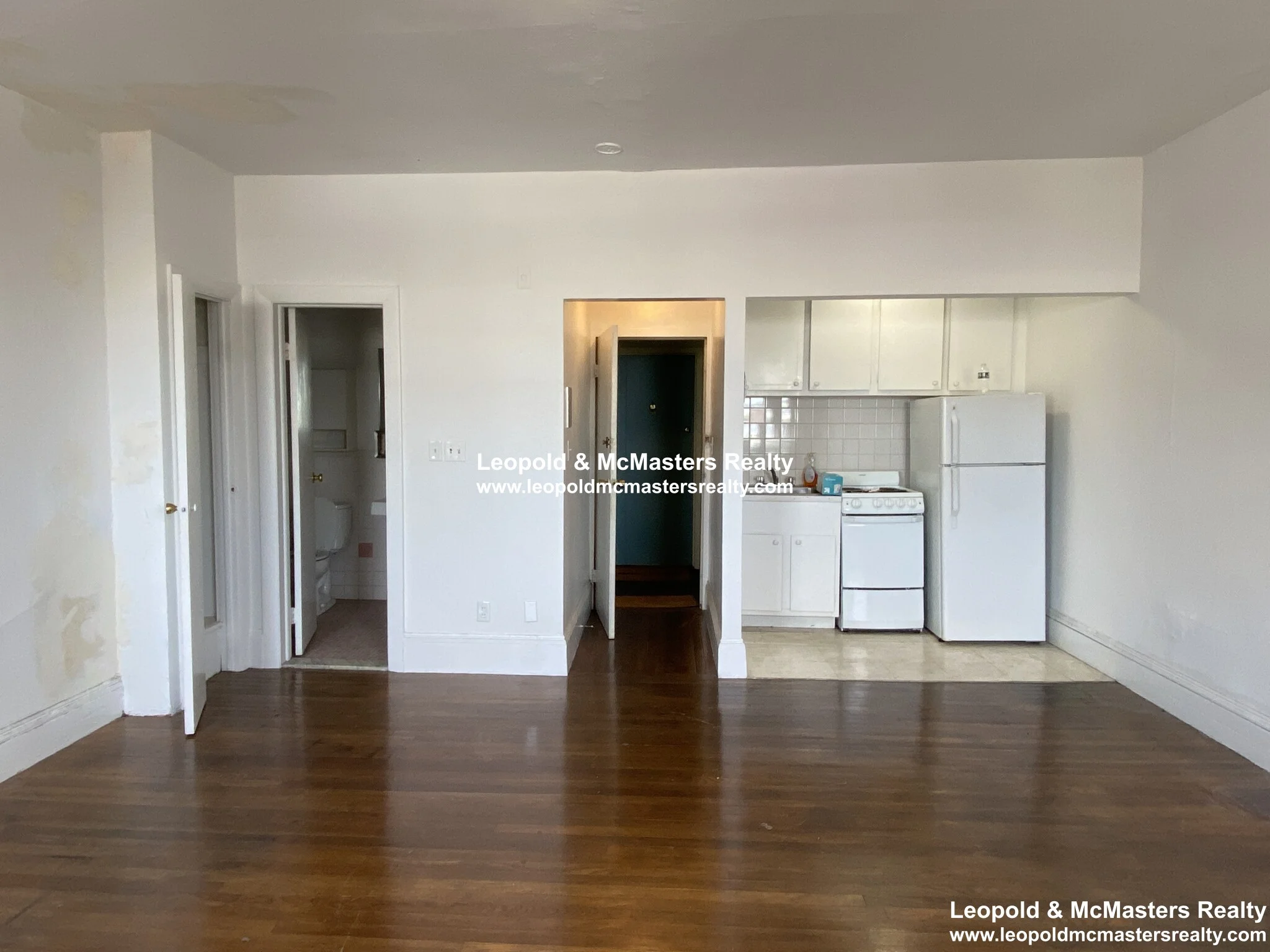 Studio bed, 1 bath apartment for rent at 20 Mount Vernon St Unit 601, Beacon Hill — photo 8 of 9