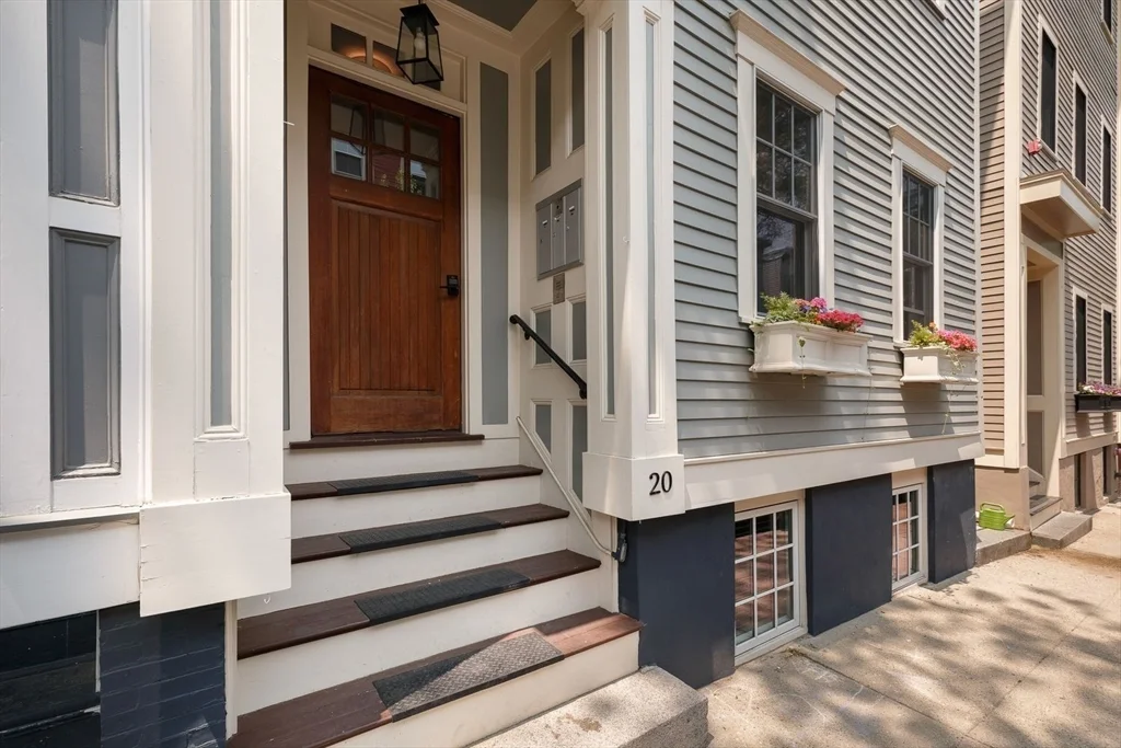 2 bed, 2 bath apartment for rent at 20 Mystic St Unit 2, Charlestown — photo 14 of 15