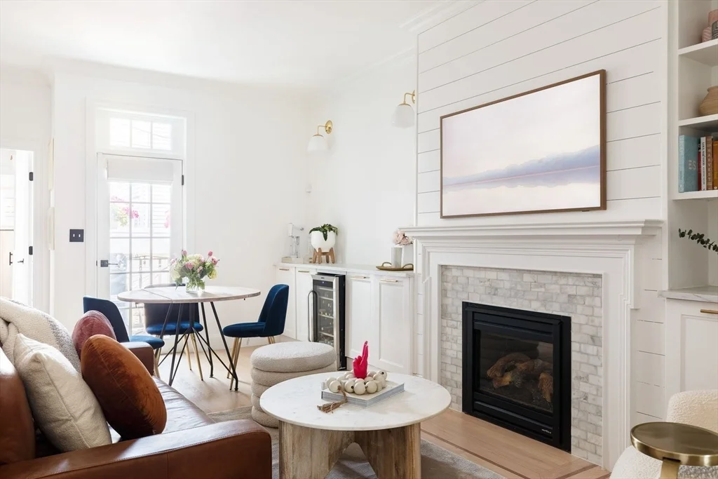 2 bed, 2 bath apartment for rent at 20 Mystic St Unit 2, Charlestown — photo 5 of 15