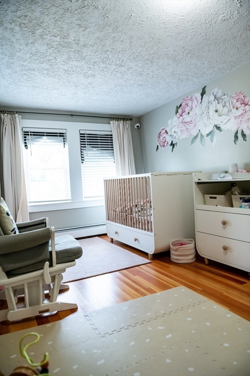3 bed, 2 bath apartment for rent at 20 Oak Rd Unit 0, Medford — photo 10 of 32
