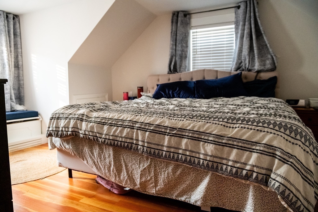 3 bed, 2 bath apartment for rent at 20 Oak Rd Unit 0, Medford — photo 17 of 32