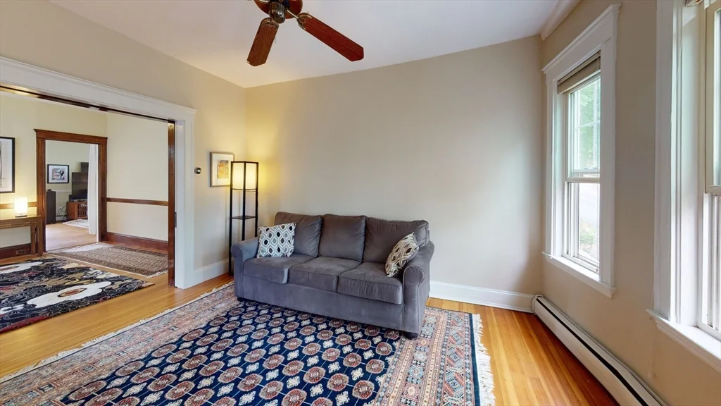 5 bed, 2 bath apartment for rent at 20 Oakland St Unit 20, Newton — photo 8 of 23