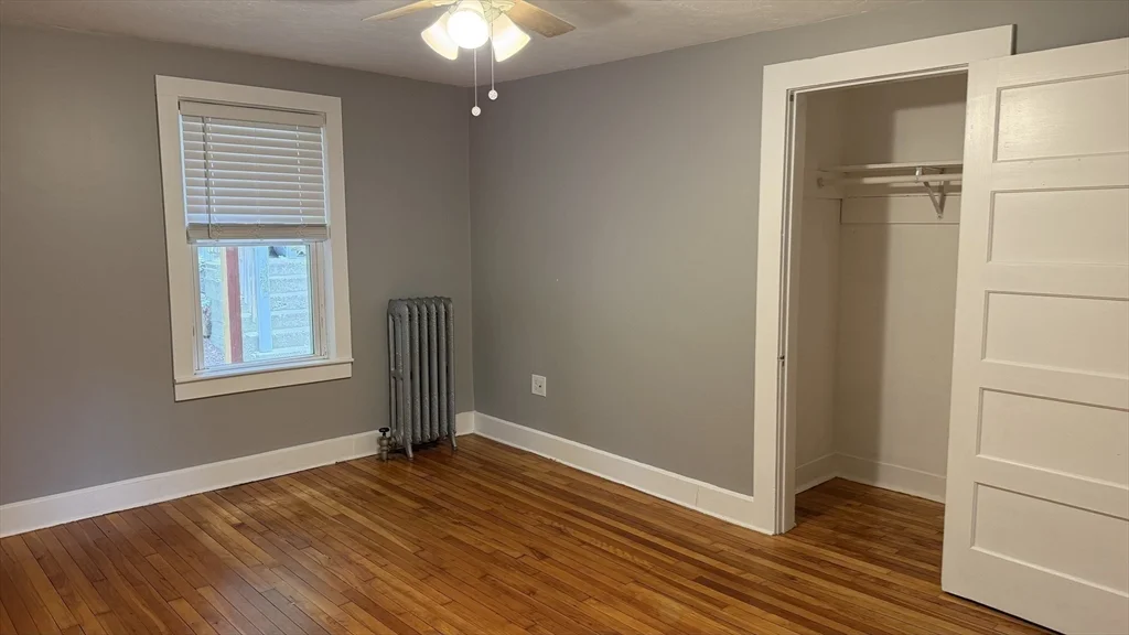 3 bed, 1 bath apartment for rent at 20 Old Providence Unit 1, Sutton — photo 16 of 22