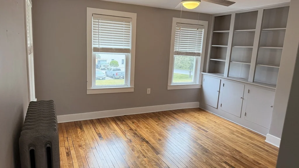 3 bed, 1 bath apartment for rent at 20 Old Providence Unit 1, Sutton — photo 8 of 22