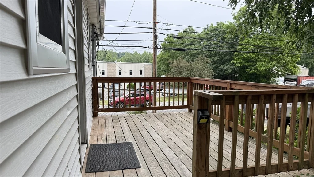 3 bed, 1 bath apartment for rent at 20 Old Providence Unit 1, Sutton — photo 2 of 22