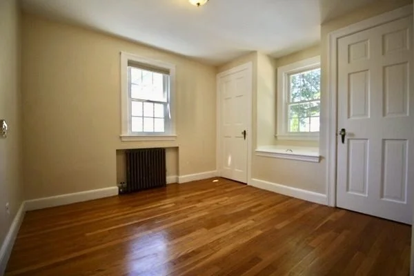 2 bed, 1 bath apartment for rent at 20 Orlando Ave, Arlington — photo 15 of 22