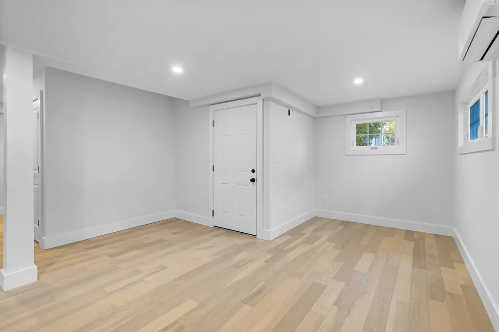 2 bed, 1 bath apartment for rent at 20 Orne St Unit B, North Attleboro — photo 6 of 16
