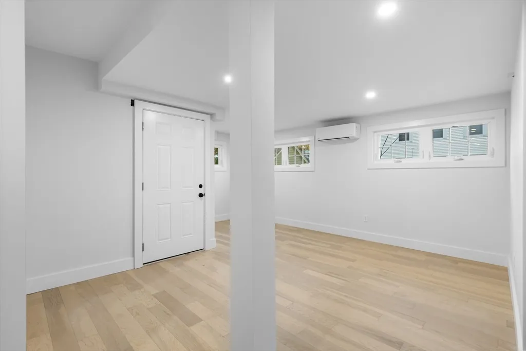 2 bed, 1 bath apartment for rent at 20 Orne St Unit B, North Attleboro — photo 7 of 16