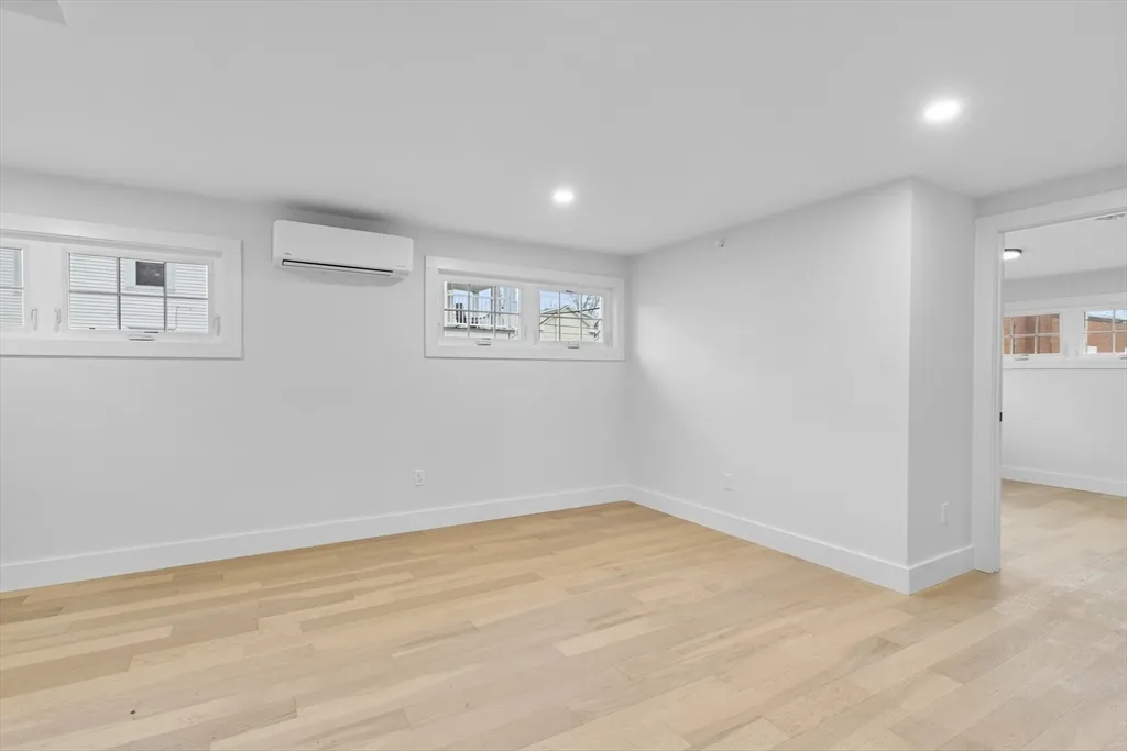 2 bed, 1 bath apartment for rent at 20 Orne St Unit B, North Attleboro — photo 4 of 16