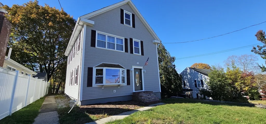 3 bed, 1 bath apartment for rent at 20 Park Ave Unit 1, Webster — photo 18 of 20