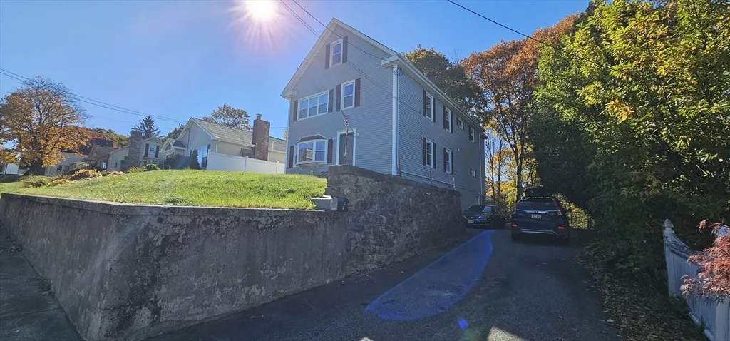 3 bed, 1 bath apartment for rent at 20 Park Ave Unit 1, Webster — photo 19 of 20