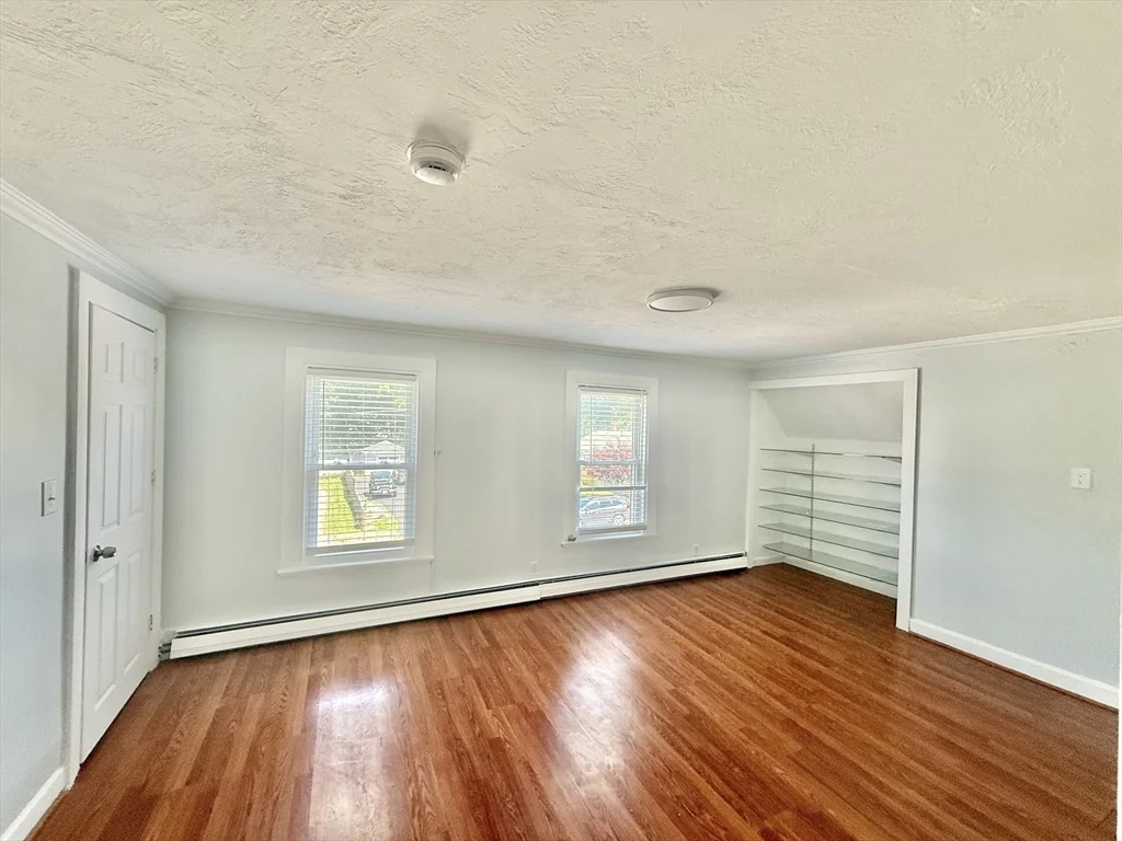 3 bed, 1 bath apartment for rent at 20 Park Rd Unit 2, Brockton — photo 6 of 26