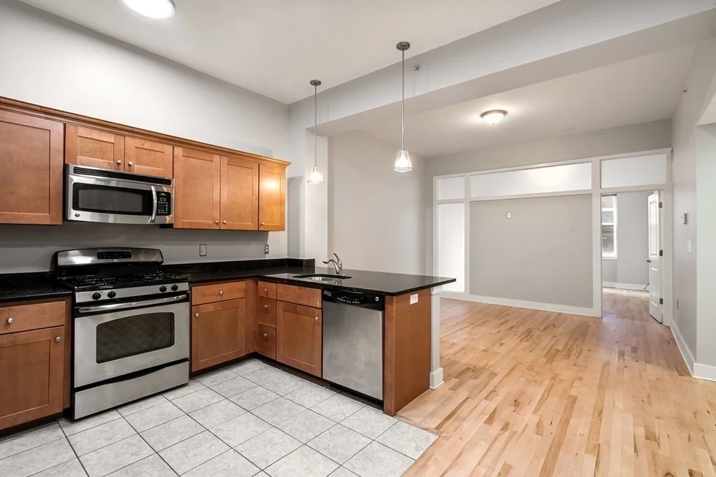 2 bed, 1 bath apartment for rent at 20 Parmenter St Unit 301, North End