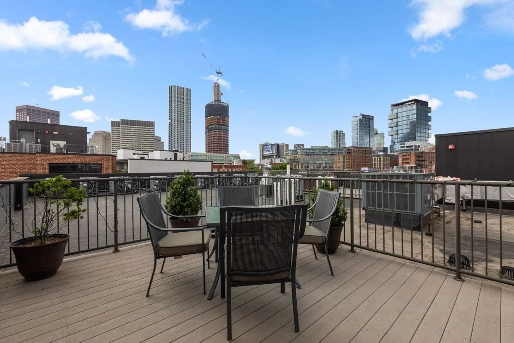 2 bed, 1 bath apartment for rent at 20 Parmenter St Unit 401, North End
