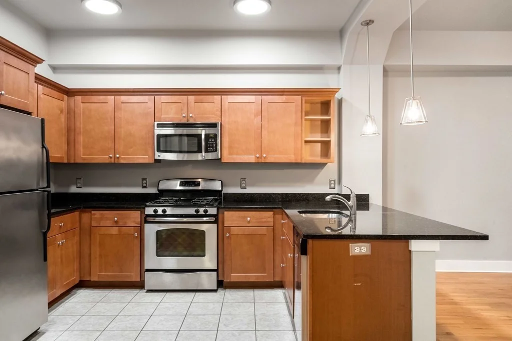 2 bed, 1 bath apartment for rent at 20 Parmenter St Unit 401, North End — photo 3 of 17